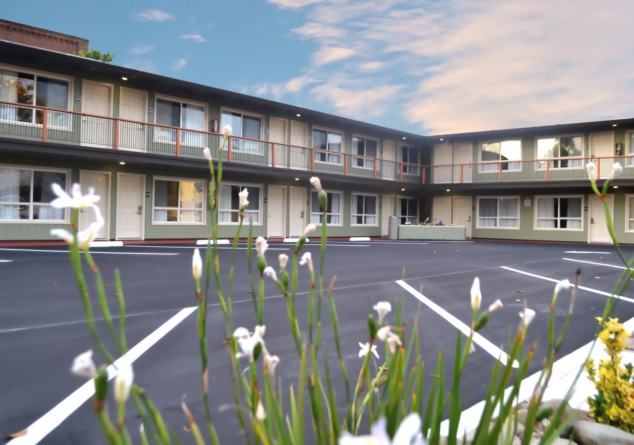 Thunderbird Lodge Redding Eksteriør bilde